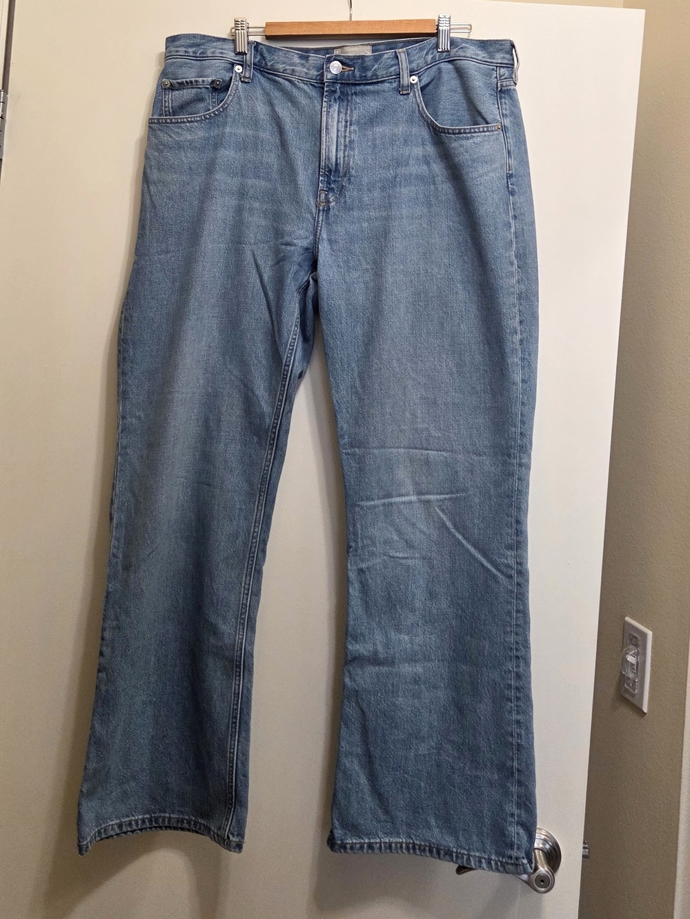 Everlane Sz33  Slouch Bootcut Jean Ricky
